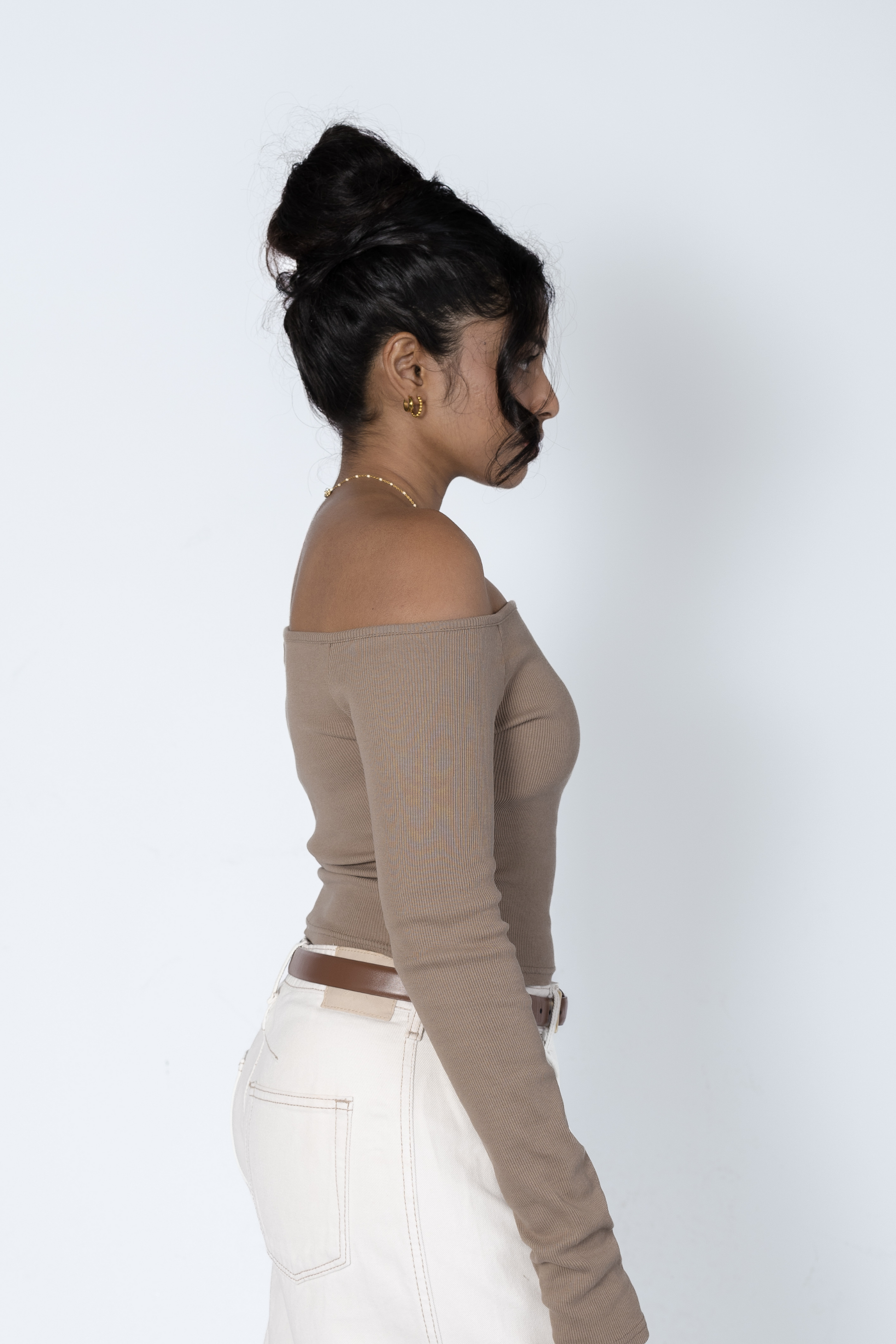 Taupe - Model 1 Side View